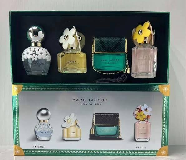 MARC JACOBS Perfume Giftset 30ml x 4 image 0