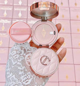 charlotte tilbury PILLOW TALK BEAUTIFYING CUSHION FOUNDATION