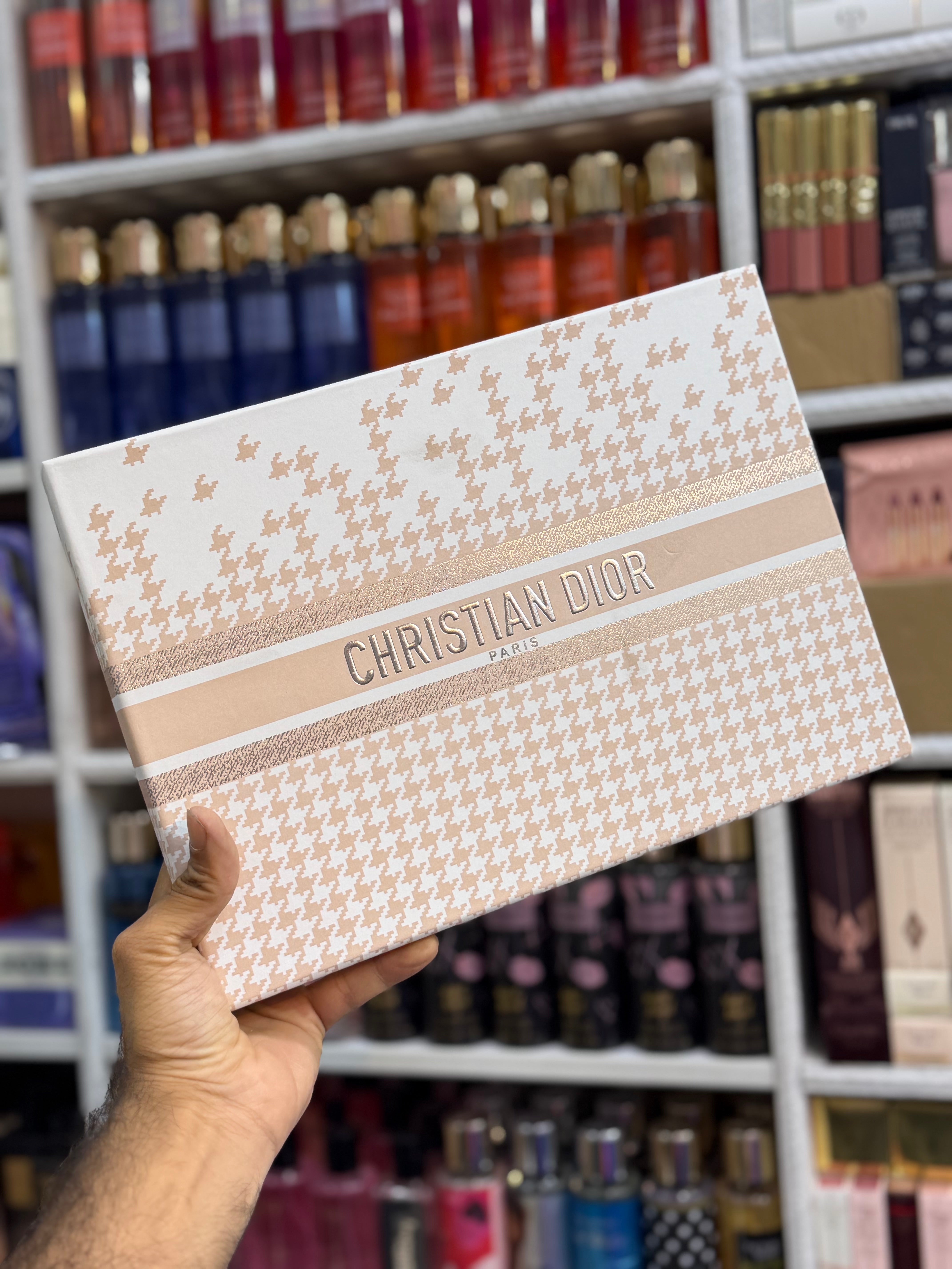 Dior 16in1 Perfume Gift Set