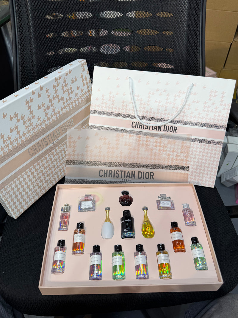Dior 16in1 Perfume Gift Set